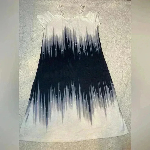 Tie dye maxi dress. - Picture 1 of 5